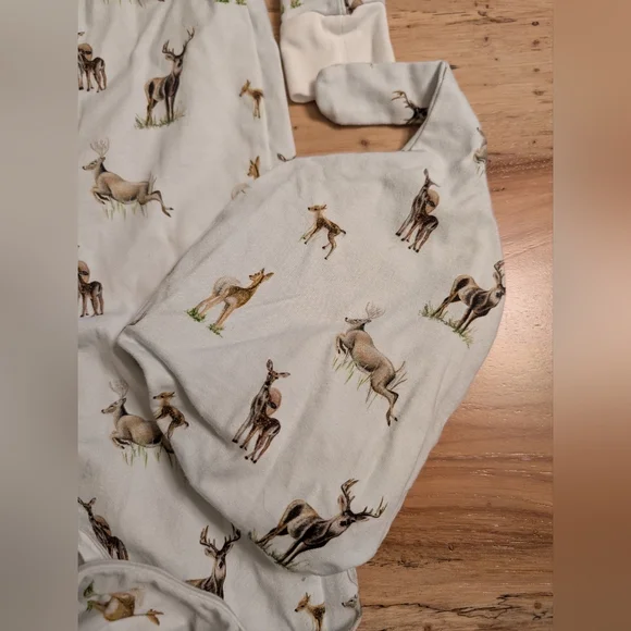 NWOT Saltwater Swaddles Little Fawn Big Yawn gown & hat - Picture 3 of 9